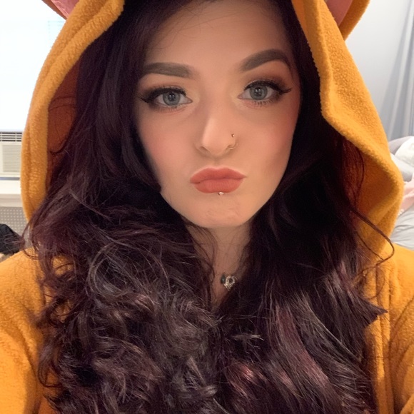 amandawhite384